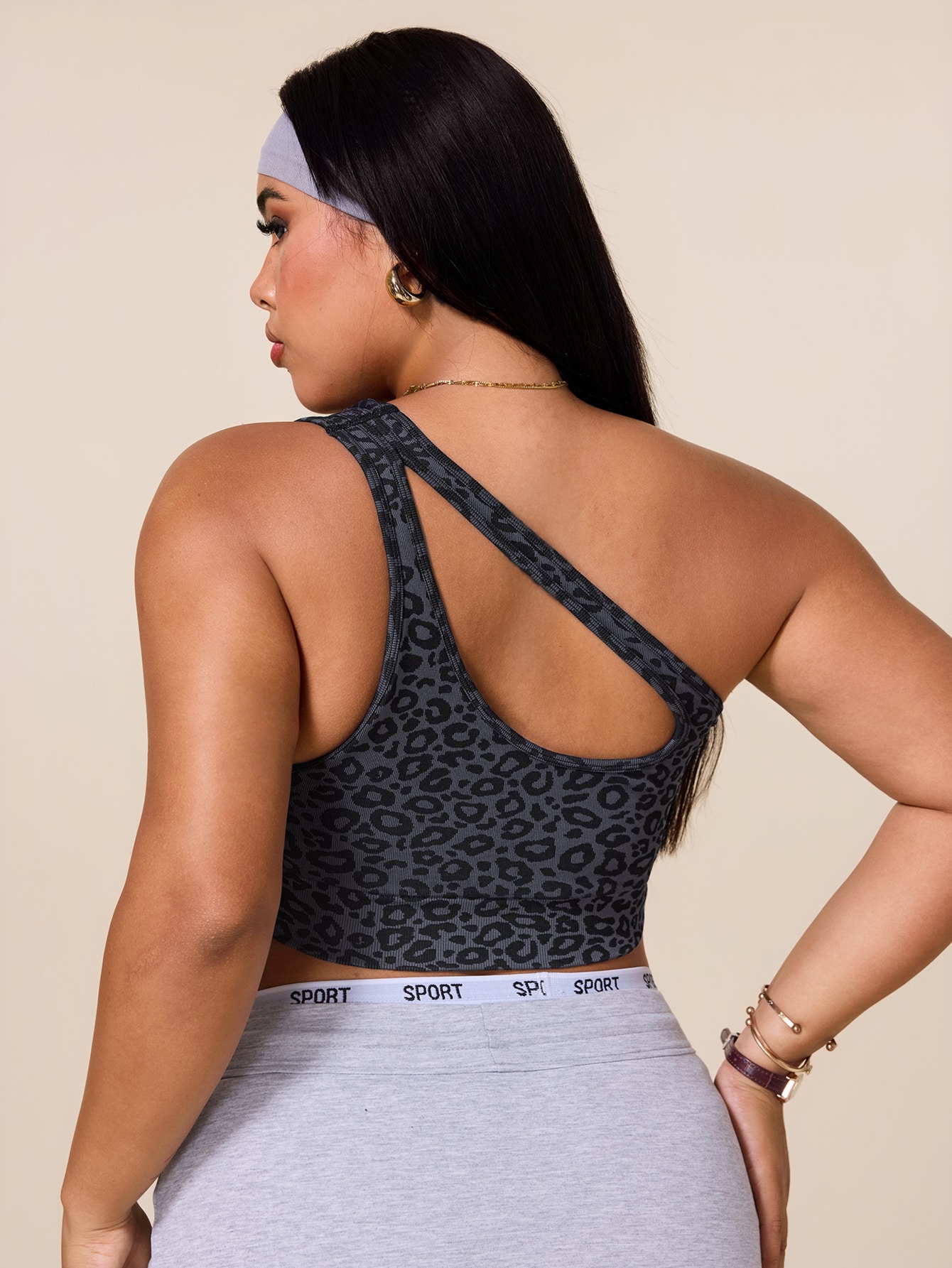 女性用プラスサイズ非対称スポーツブラ レオパード柄カットアウ - Tank Top Ribbed のレビューと価格